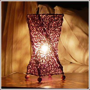 アジアン雑貨 ラタンで編まれたツイスト型ランプ アジア工房 10065 | ブランド登録なし