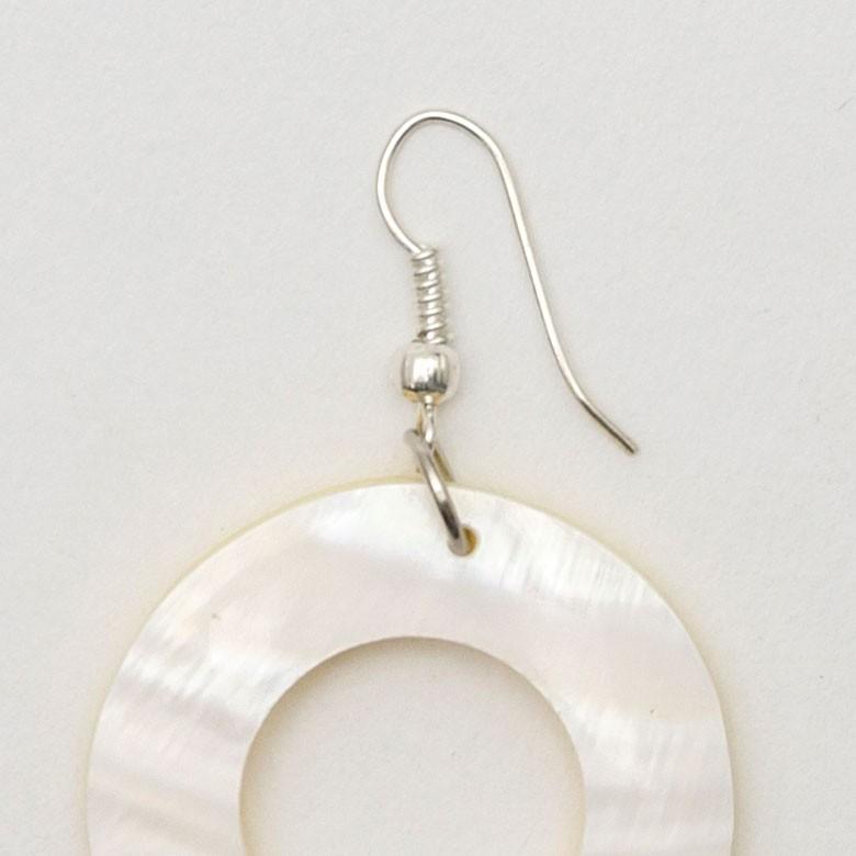 ピアス 揺れる 夏 パール レディス アクセサリー ホワイト 円形 ラウンド アジアン ジュエリー シンプル 上品 エスニック 10081 | ブランド登録なし | 09