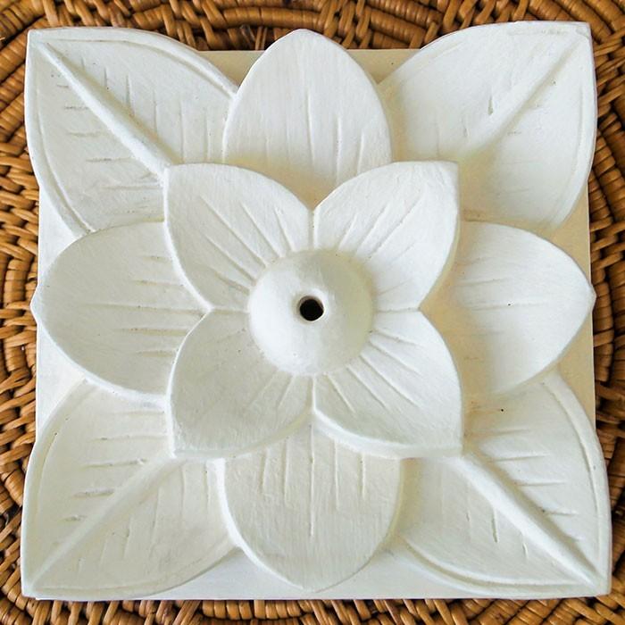 アジアン雑貨 ホワイトセメントでできた花びらのお香立て L アジア工房 10138 | ブランド登録なし | 01