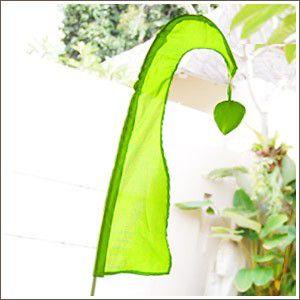 アジアン雑貨 カラフルで形のかわいいウングルウングル 旗 グリーン アジア工房 10230 | ブランド登録なし | 01