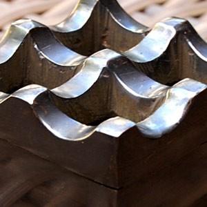 小さな銅製の波型アジアン灰皿 10327 | ブランド登録なし | 02