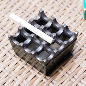 波型デザインのブロンズ製灰皿 10328 | ブランド登録なし