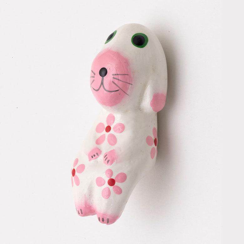 人形 木彫り 犬 置物 アジアン雑貨 カラフル 木製 バリ犬オブジェ 1匹 ホワイト 玄関 インテリア エスニック おしゃれ 10507 | ブランド登録なし | 06