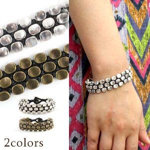 スタッズのようなビーズを編み込んだブレスレット 2色展開 アジア工房 1167 | ブランド登録なし