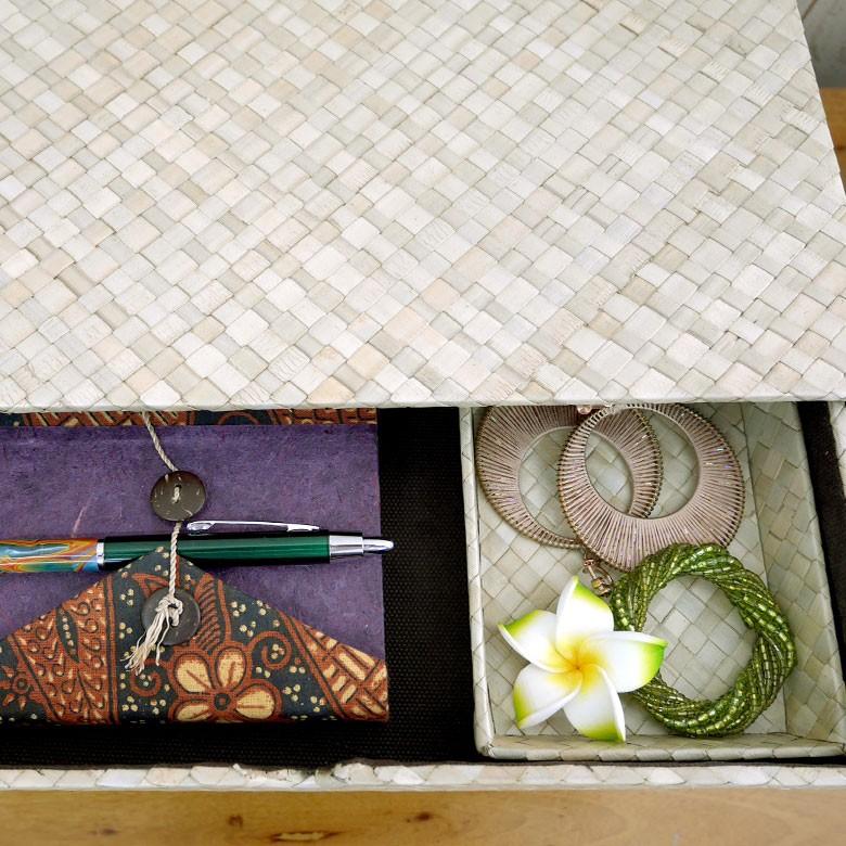 三段チェスト 卓上 チェスト A4 引き出し BOX キャビネット 収納 ボックス 小物入れ 棚 収納ケース おしゃれ ナチュラル 蓋つき ふた付き 収納箱 アジア工房 117 | ブランド登録なし | 17