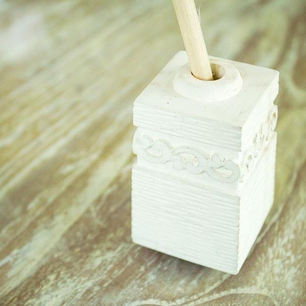 ホワイトセメントで出来たアジアン フラッグスタンド 3柄展開 アジア工房 1224 | ブランド登録なし | 01