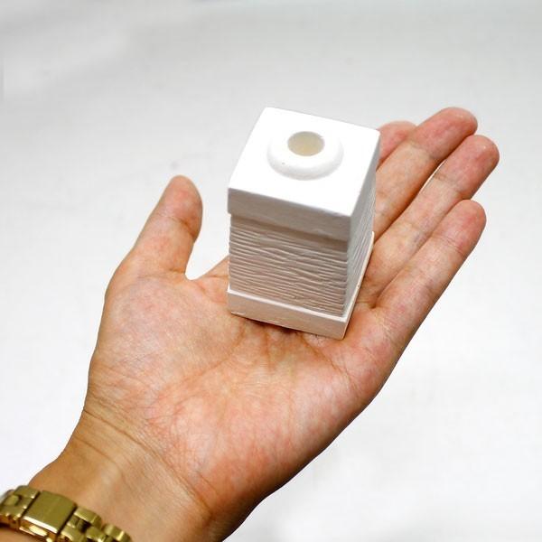 ホワイトセメントで出来たアジアン フラッグスタンド 3柄展開 アジア工房 1224 | ブランド登録なし | 04