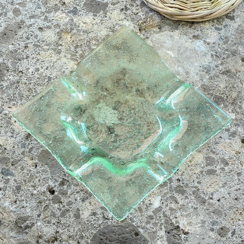 ガラス スクエア型 アッシュトレイ 灰皿 煙草 喫煙 プレート トレー ガラス びいどろ 透明 正方形 アジアン マルチ 13110 |  | 01