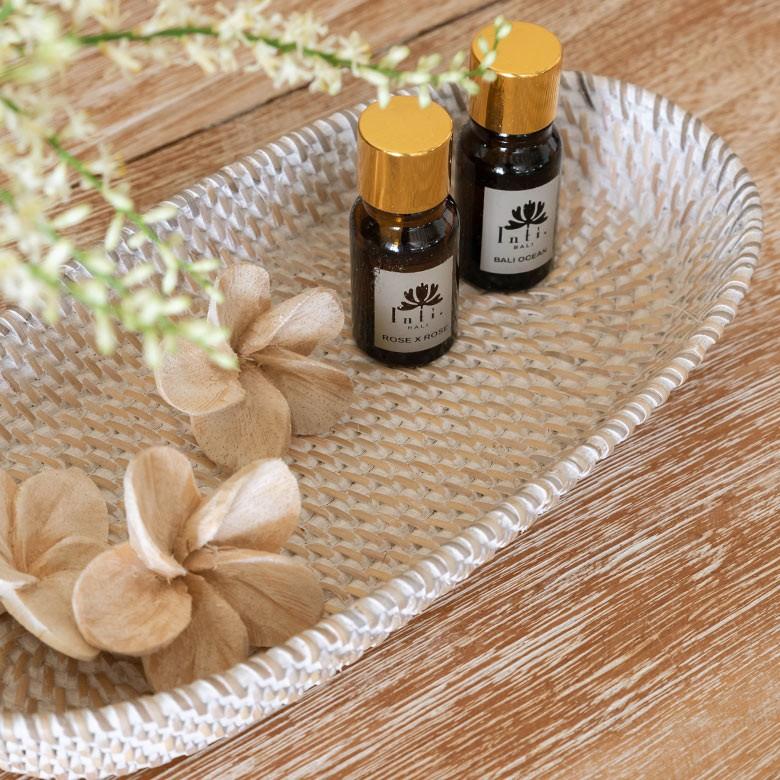 トレイ ラタン製 ホワイトウォッシュ 楕円形 かごバスケット デコレーショントレイ 小物収納 小物入れ カトラリーケース アジアン雑貨 13463 | ブランド登録なし | 09