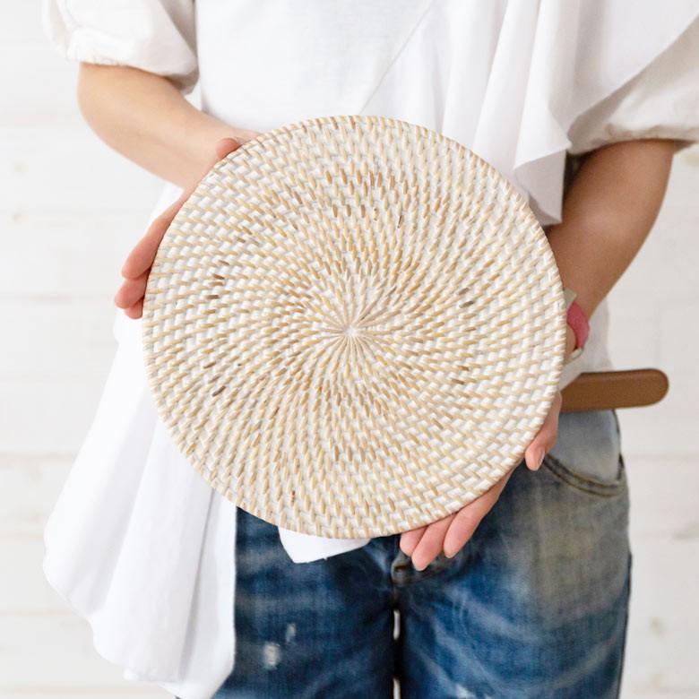 ランチョンマット ラタン製 ホワイトウォッシュ 丸形 プレイスマット キッチン雑貨  テーブルコーディネート テーブルマット アジアン雑貨 カフェ風 13472 | ブランド登録なし | 05