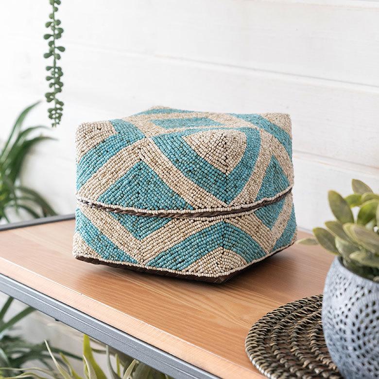 小物入れ L 蓋つき ビーズ製 バスケット 収納 ダイヤ柄 アジアン雑貨 Lサイズ アクセサリーボックス ソカシ フタ付きケース ブルー おしゃれ 13532-l | ブランド登録なし | 13