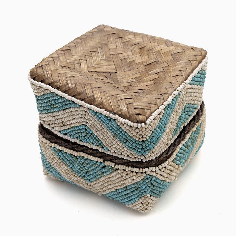 小物入れ S 蓋つき ビーズ製 バスケット 収納 ダイヤ柄 アジアン雑貨 Sサイズ アクセサリーボックス ソカシ フタ付きケース ブルー おしゃれ 13532-s | ブランド登録なし | 06