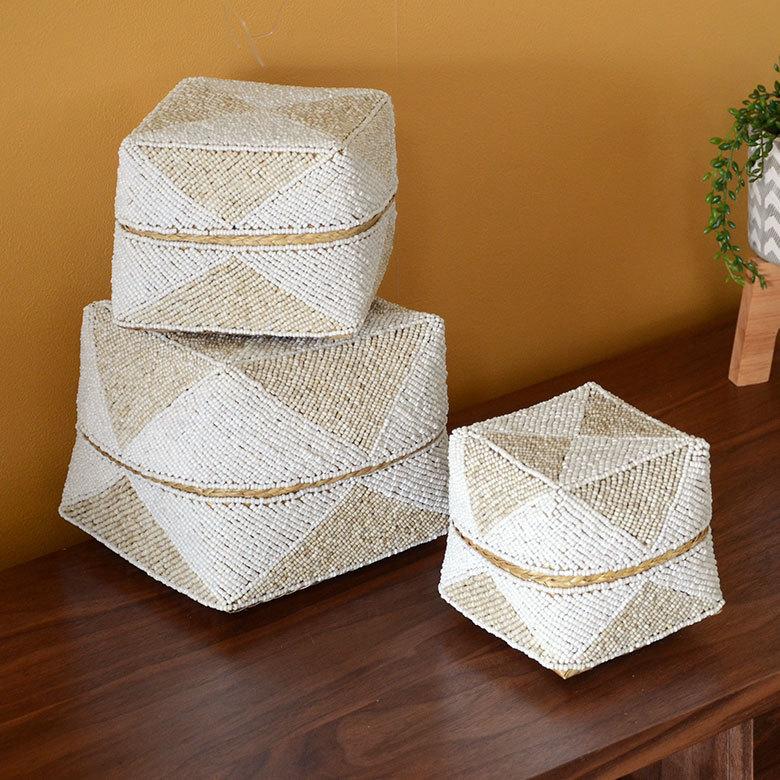 小物入れ 蓋つき ビーズ製 バスケット 収納 ダイヤ柄 アジアン雑貨 Mサイズ アクセサリーボックス ソカシ フタ付きケース ホワイト おしゃれ 13535-m | ブランド登録なし | 14