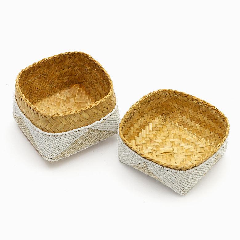 小物入れ 蓋つき ビーズ製 バスケット Sサイズ 収納 ダイヤ柄 アジアン雑貨 アクセサリーボックス ソカシ フタ付きケース ホワイト おしゃれ 13535-s | ブランド登録なし | 08