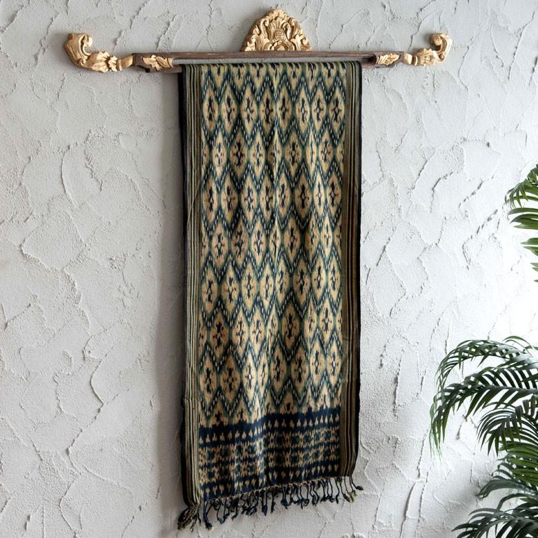 イカットハンガー アンティーク風 木彫り 彫刻 レリーフ タペストリー