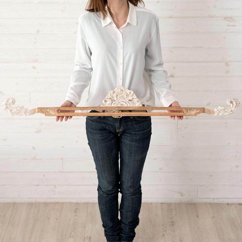 イカットハンガー アンティーク風 木彫り 彫刻 レリーフ タペストリー