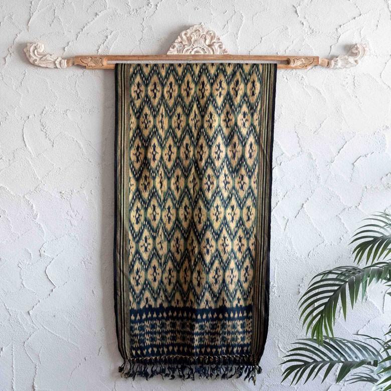 イカットハンガー アンティーク風 木彫り 彫刻 レリーフ タペストリー