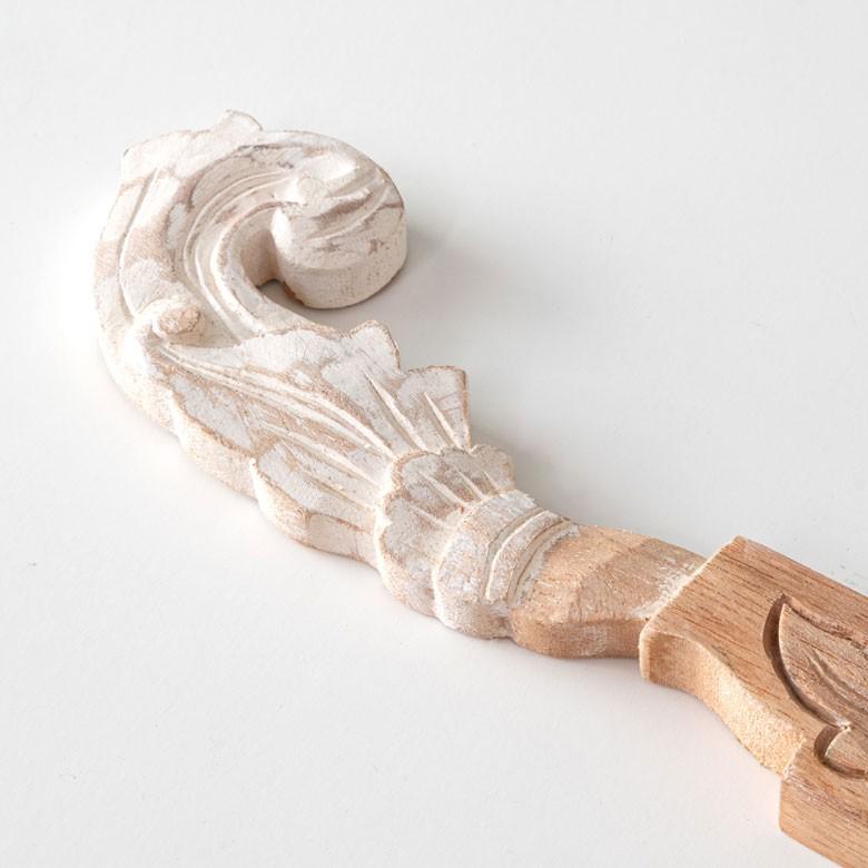 イカットハンガー アンティーク風 木彫り 彫刻 レリーフ タペストリー