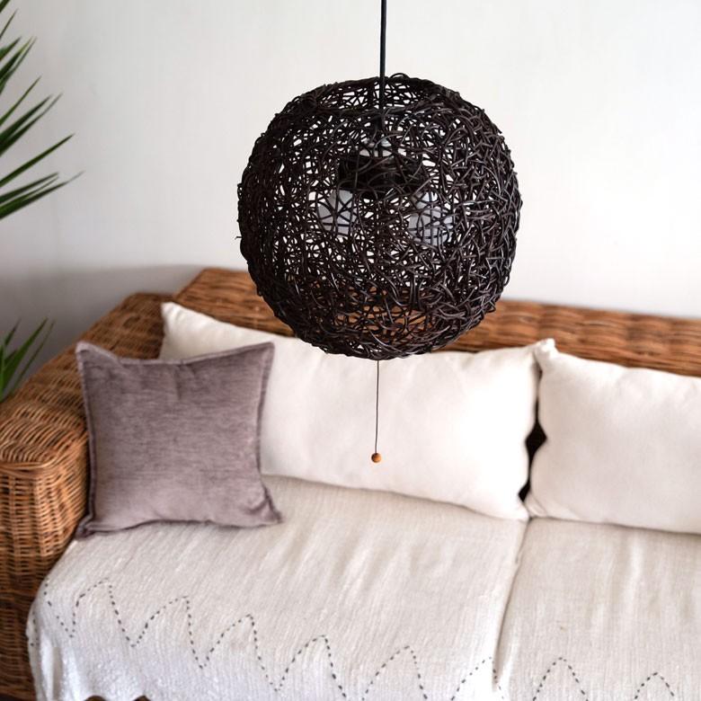 ペンダントライト 照明 吊り下げ ラタン製 籐 直径約40cm アジアン バリ雑貨 天井照明 おしゃれ ランプ ボールタイプ 13576 | ブランド登録なし | 13
