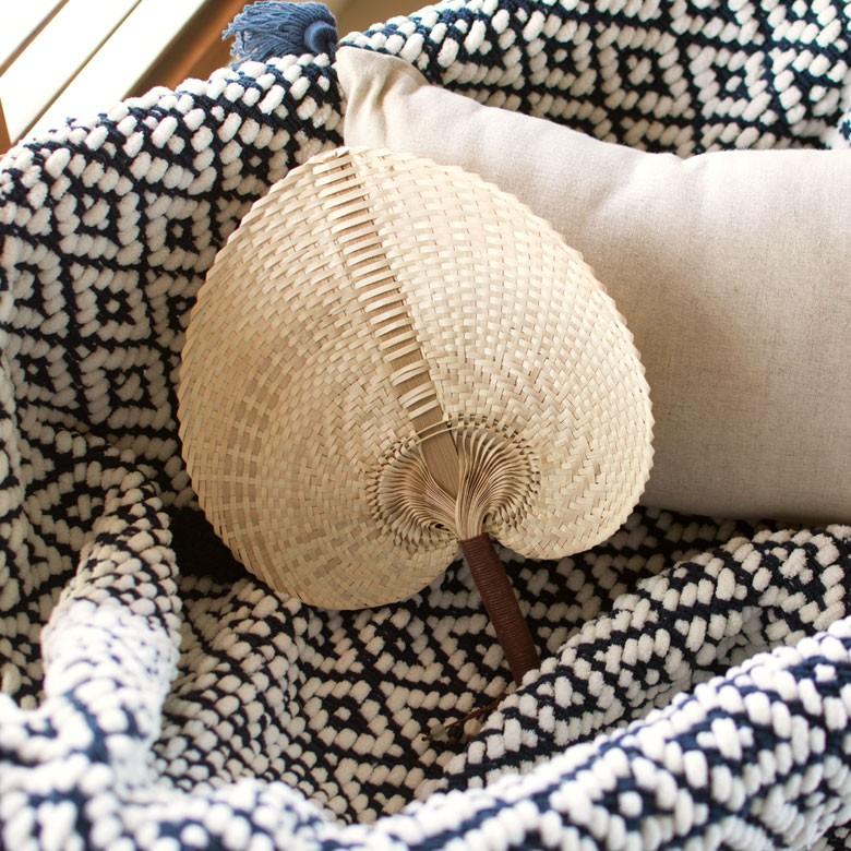 うちわ ロンタル椰子製 ハンドメイド ビーズ付き アジアン アイボリー ブラウン 南国 リゾート バリ雑貨 1358 | ブランド登録なし | 11