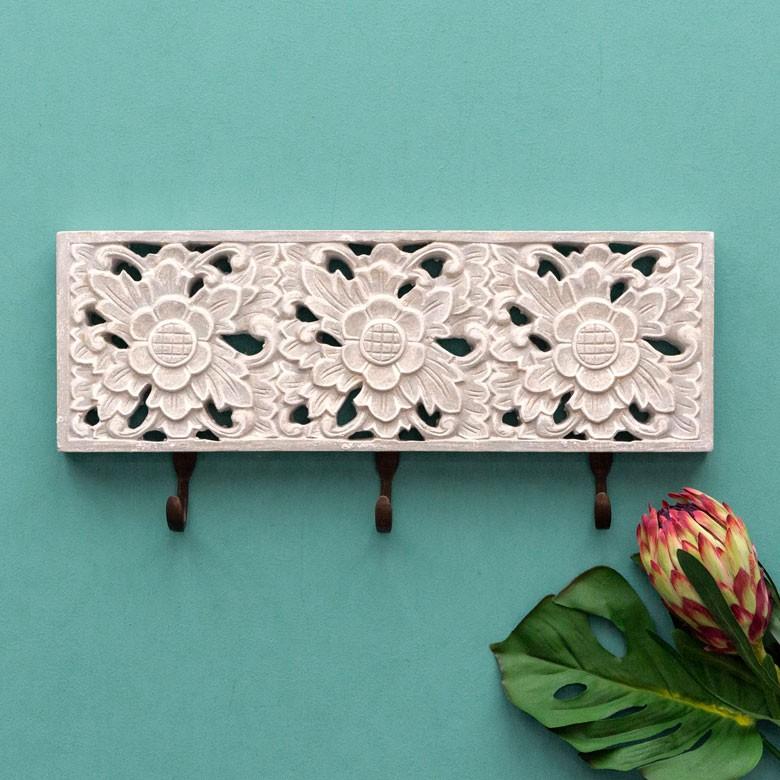 フック 壁掛け ウォールフック 3連 ホワイトオリエンタル 木彫り 花