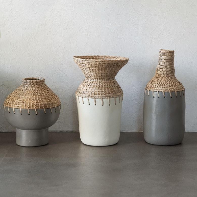 フラワーベース テラコッタ製 花瓶 陶器 生花 造花 ドライフラワー アートプランツ フェイクグリーン デコレーション 置物 アジアン雑貨 水入れ不可 13722 | ブランド登録なし | 18