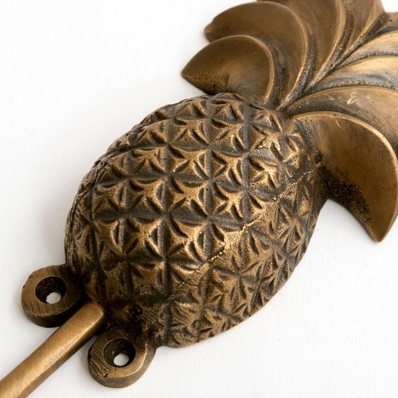 フック 壁掛け ウォール フック パイナップル型 Lサイズ アンティーク風 真鍮製 木ネジ付 壁フック ブロンズ 洗面所 トイレ ドア 壁掛け収納 アジア工房 13746 | ブランド登録なし | 01