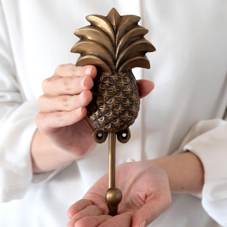 フック 壁掛け ウォール フック パイナップル型 Lサイズ アンティーク風 真鍮製 木ネジ付 壁フック ブロンズ 洗面所 トイレ ドア 壁掛け収納 アジア工房 13746 | ブランド登録なし | 06