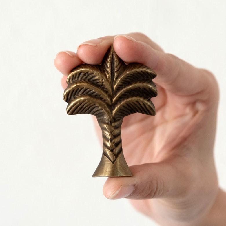 取っ手 ドアノブ 真鍮製 ヤシの木型 Mサイズ 幅4.5cm 高さ6cm アンティーク風  つまみ DIY 付け替え 引き出し 家具 ハンドル 真鍮ノブ 13756 | ブランド登録なし | 09