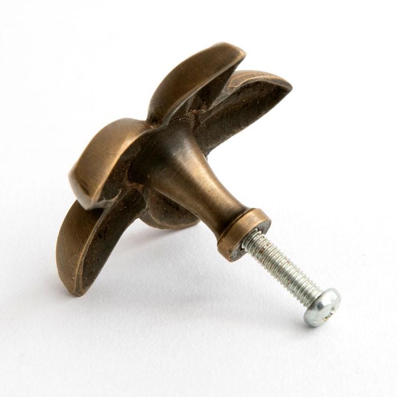 取っ手 ドアノブ 真鍮製 プルメリア型 Mサイズ 幅5cm 高さ5cm アンティーク風  つまみ DIY 付け替え 引き出し 家具 ハンドル 真鍮ノブ アジア工房 13760 | ブランド登録なし | 07