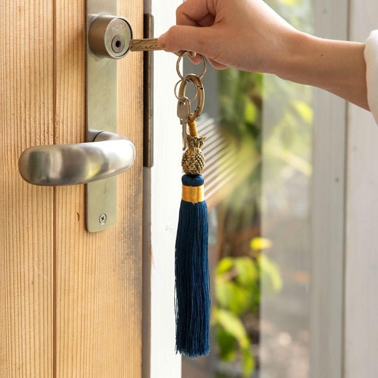 バッグチャーム キーホルダー ハンドメイド タッセル フリンジ チャーム ストラップ パーツ アンティーク パイナップルモチーフ  キーチャーム 13816 | ブランド登録なし | 12