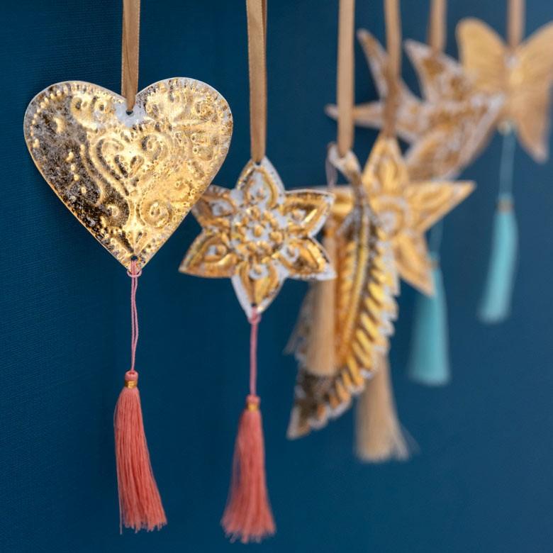 クリスマス オーナメント 壁飾り ゴールド タッセル付き Xmas アルミ製 オブジェ クリスマス雑貨  パーティー ウォールデコレーション おしゃれ 13822-gld | ブランド登録なし | 15