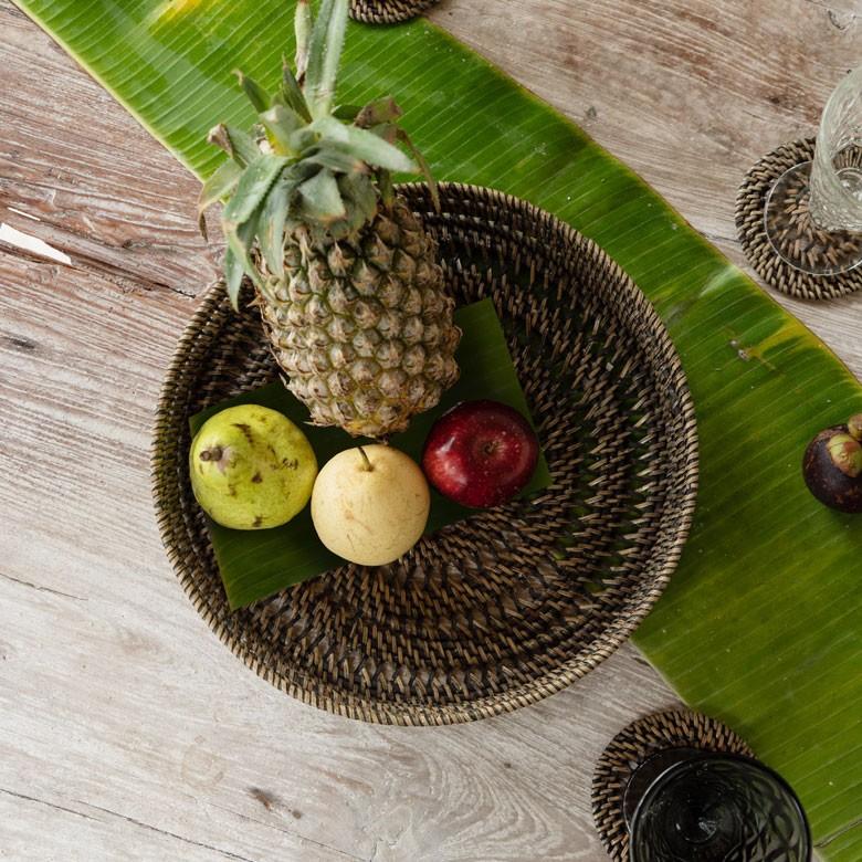 トレイ ラタン製 円形 かごバスケット デコレーショントレイ フルーツバスケット 小物収納 かご 小物入れ 籐 アジアン雑貨 13827 | ELEMENTS（インテリア） | 14