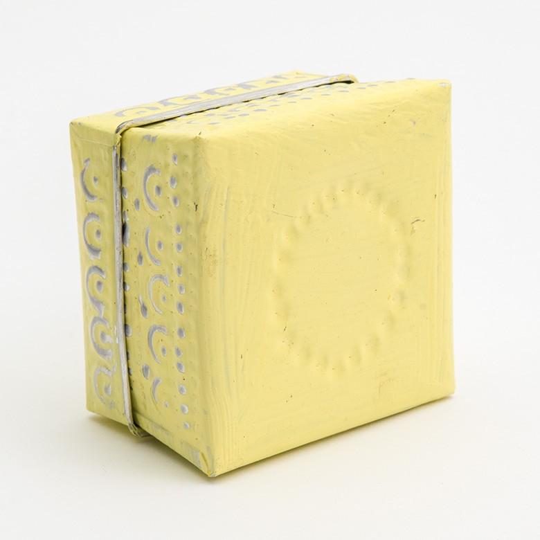 小物入れ 蓋つき アルミ製 収納 アクセサリーケース ジュエリーケース 正方形 型押し アジアン おしゃれ BOX 収納ケース 幅約8cm 13842 | ブランド登録なし | 15