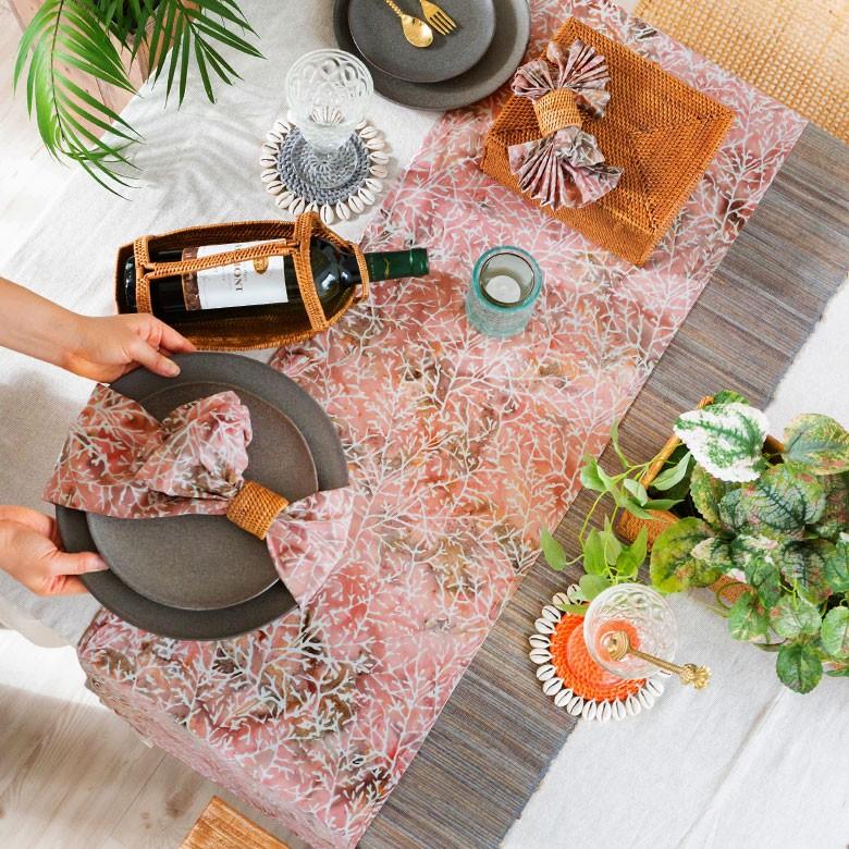 テーブルランナー バティック 布 さらさ 更紗 インドネシア バリ 約35×143 テーブル クロス ライナー 手染め ろうけつ染め マルチクロス タペストリー 13851 | ブランド登録なし | 08