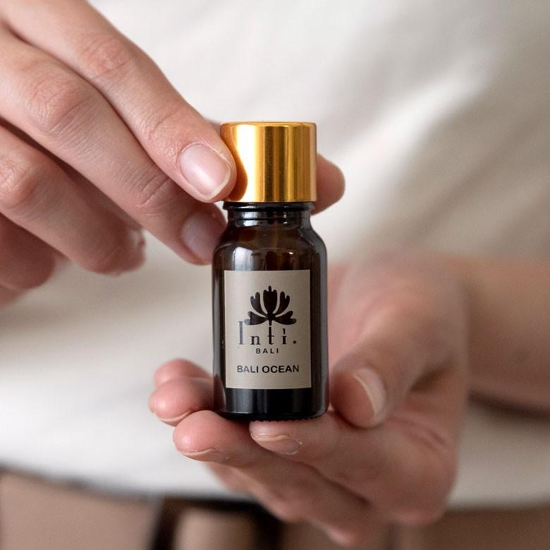 アロマオイル バリオーシャン インティバリ 8ml 精油 エッセンシャルオイル ローズマリー ティーツリー ペパーミント グレープフルーツ アジアン雑貨 バリ 13856 | ブランド登録なし | 02