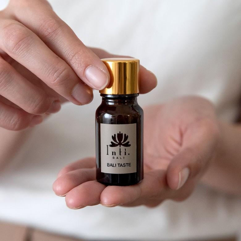 アロマオイル バリテイスト インティバリ 8ml 精油 エッセンシャルオイル カナンガ パチュリ グレープフルーツ アジアン雑貨 バリ リゾート 13857 | ブランド登録なし | 02