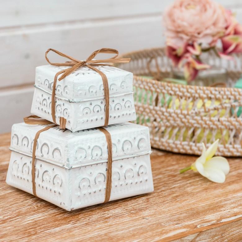 小物入れ 蓋つき アルミ製 収納 アクセサリーケース ジュエリーケース 正方形 型押し アジアン おしゃれ BOX 収納ケース 幅約11cm 13862 | ブランド登録なし | 17