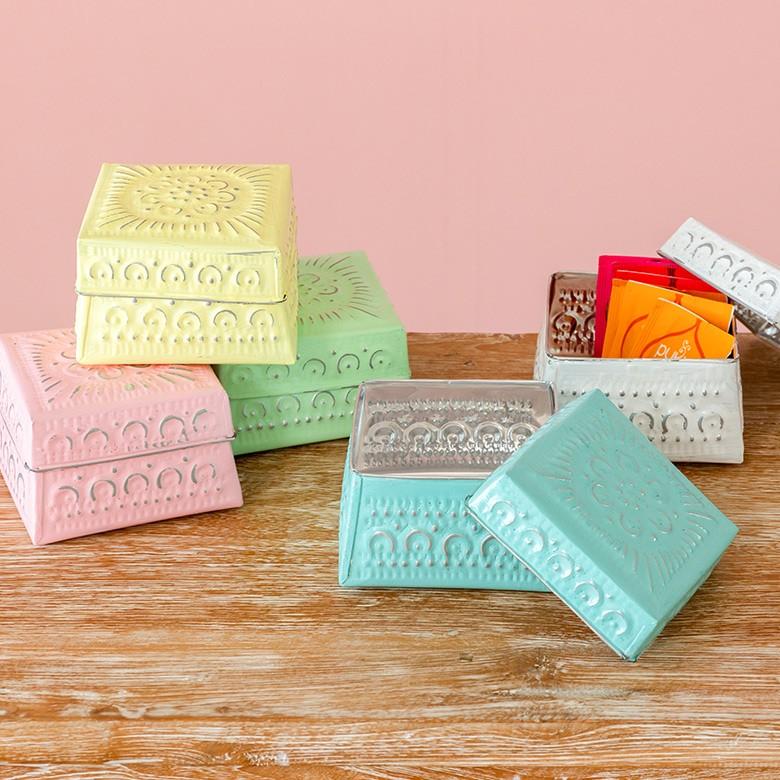 小物入れ 蓋つき アルミ製 収納 アクセサリーケース ジュエリーケース 正方形 型押し アジアン おしゃれ BOX 収納ケース 幅約11cm 13862 | ブランド登録なし | 09