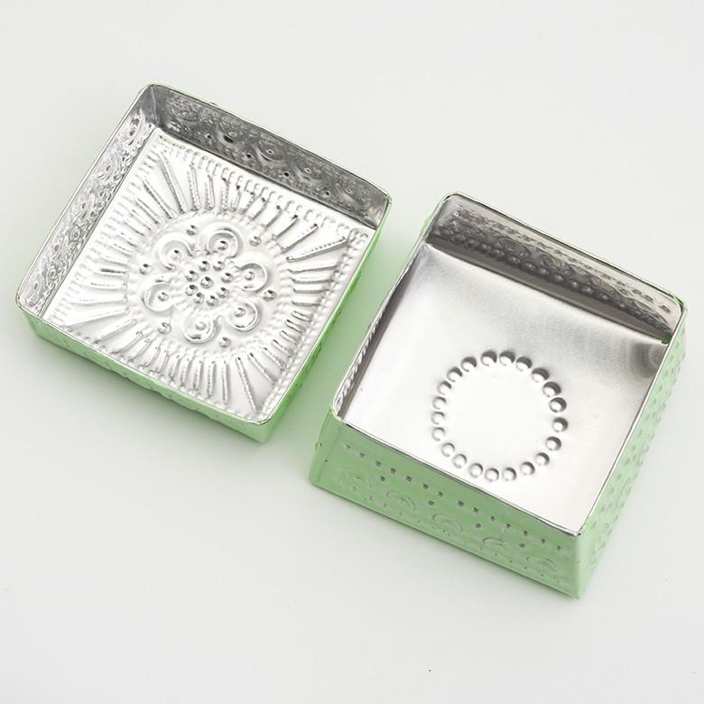 小物入れ 蓋つき アルミ製 収納 アクセサリーケース ジュエリーケース 正方形 型押し アジアン おしゃれ BOX 収納ケース 幅約11cm 13862 | ブランド登録なし | 13