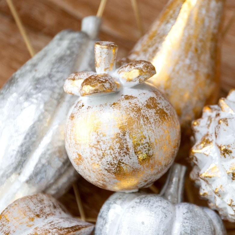 オブジェ ウッド 木製 木彫り 天然木 マンゴスチン フルーツ 果物 シルバー ゴールド W 6.5cm D 6.5cm H 8cm  置物 バリ ハロウィン クリスマス 13900 | ELEMENTS（インテリア） | 07