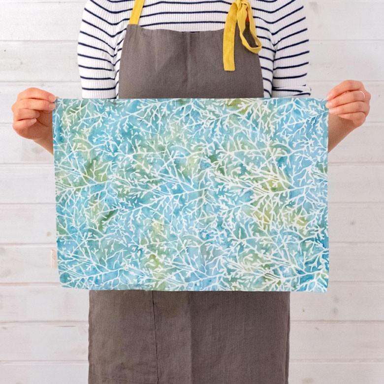 ランチョンマット バティック 布 さらさ 更紗 インドネシア バリ島 約33×46 手染め ろうけつ染め マルチクロス タペストリー 可愛い 13906 | ブランド登録なし | 15