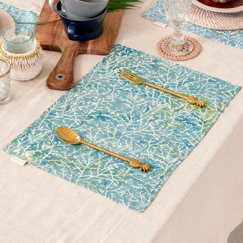 ランチョンマット バティック 布 さらさ 更紗 インドネシア バリ島 約33×46 手染め ろうけつ染め マルチクロス タペストリー 可愛い 13906 | ブランド登録なし | 20