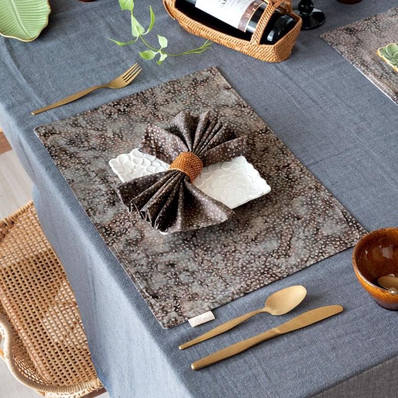 ランチョンマット バティック 布 さらさ 更紗 インドネシア バリ島 約33×46 手染め ろうけつ染め マルチクロス タペストリー 可愛い 13906 | ブランド登録なし | 06