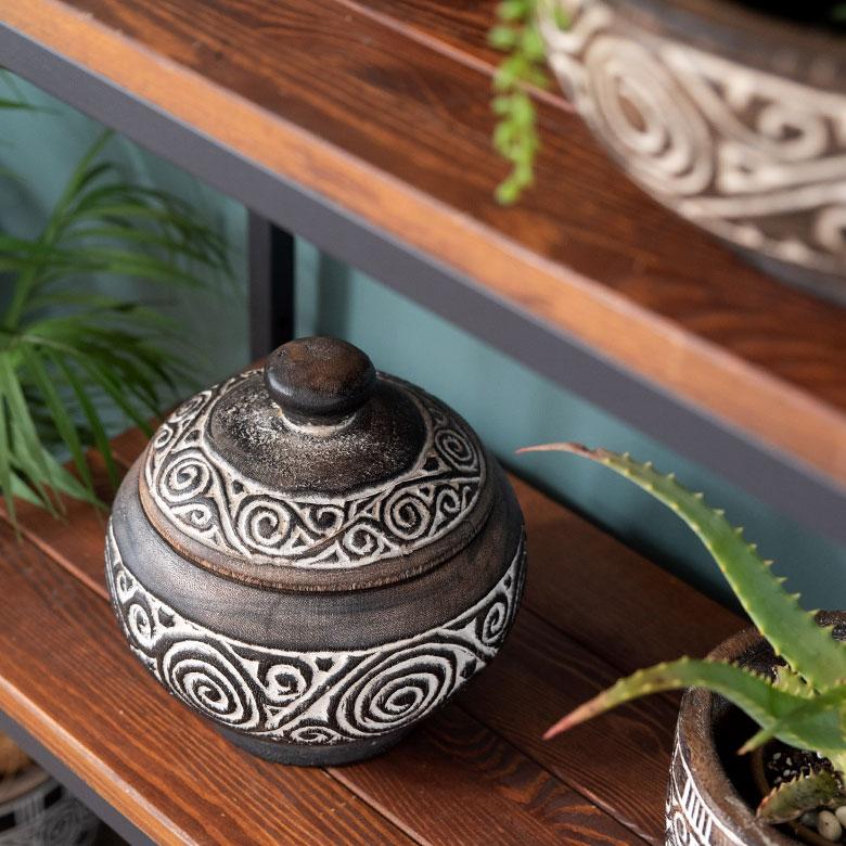 小物入れ デコレーション ポット 木製 ウッド スンバ ハンドメイド オブジェ 木彫り 彫刻 カービング 収納 雑貨入れ ボヘミアン アジアン雑貨 13942 | ブランド登録なし | 17