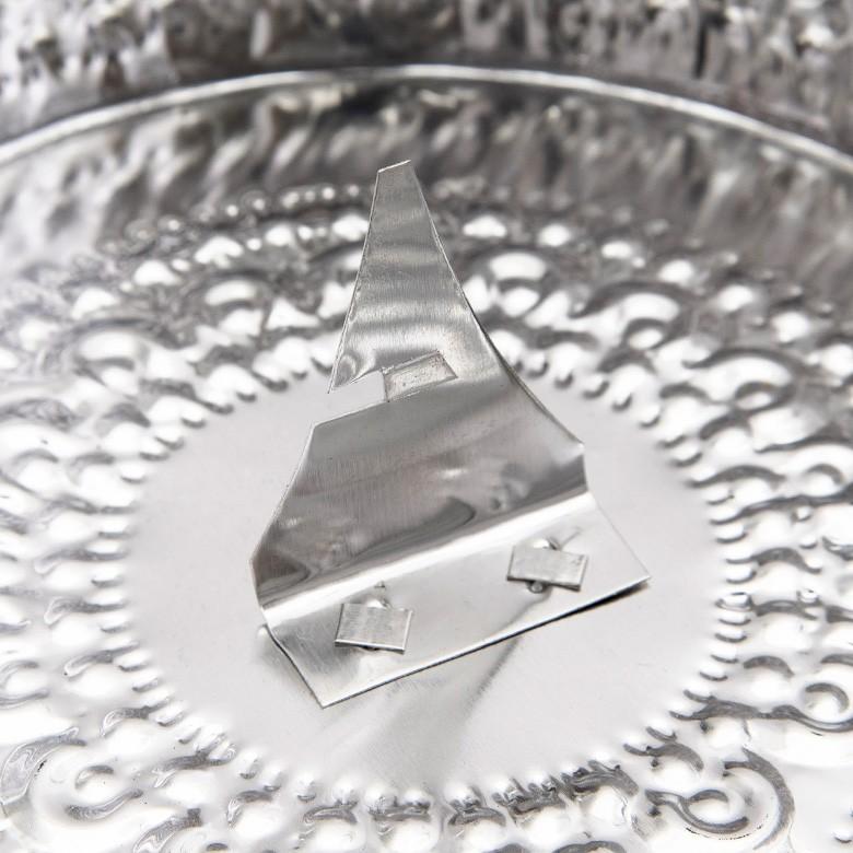 蚊取り線香ホルダー 蚊取り線香立て 蚊取り線香入れ 径約16cm 蚊取り線香 蚊遣り 蚊やり 蓋付き ハンドル付き アルミ製 虫よけ対策 13945 | ブランド登録なし | 13