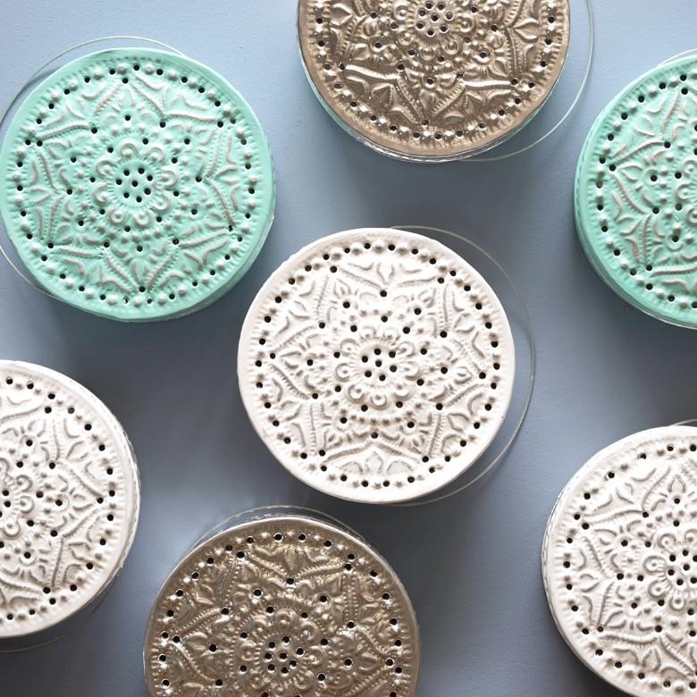 蚊取り線香ホルダー 蚊取り線香立て 蚊取り線香入れ 径約16cm 蚊取り線香 蚊遣り 蚊やり 蓋付き ハンドル付き アルミ製 虫よけ対策 13945 | ブランド登録なし | 17