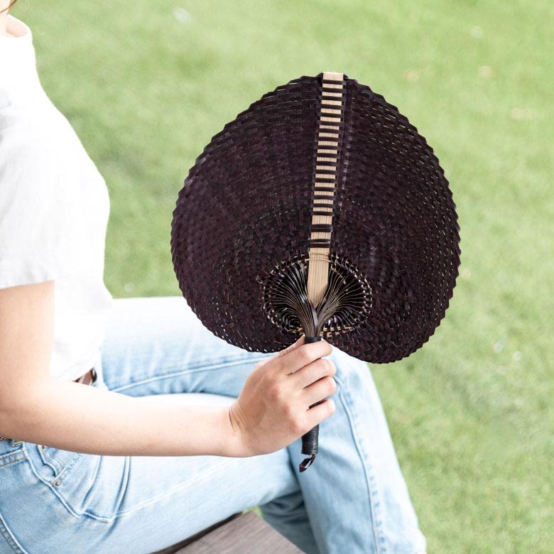 うちわ 団扇 扇子 せんす ロンタル 椰子製 ハンドメイド 約 W32×D2×H35 モダンアジアン ナチュラル ブラウン シンプル 13947 | ブランド登録なし | 15