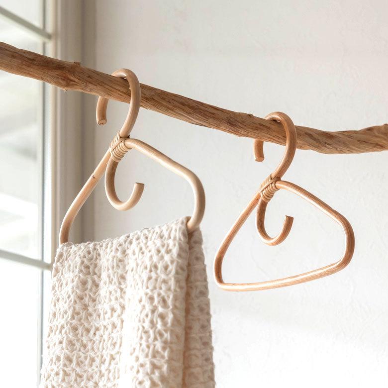 ラタンハンガー S 籐 ナチュラル ライトブラウン W 26cm 子供用 キッズ 衣類収納 ディスプレイ アジアン 13958 | ELEMENTS（インテリア） | 10