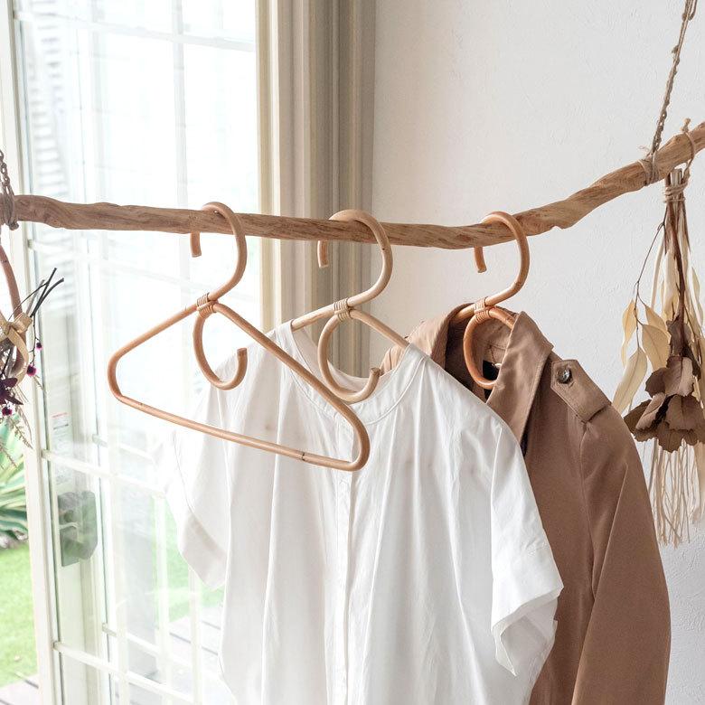 ラタンハンガーL 籐 ナチュラル ライトブラウン W46cm 大人用 タオルハンガー 衣類収納 ディスプレイ アジアン 13960 | ELEMENTS（インテリア） | 05